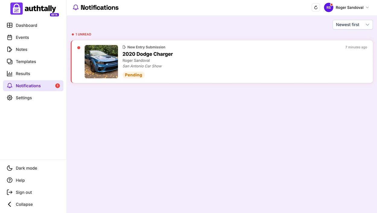 The notification indicator in the dashboard, showing a pending public submission alert